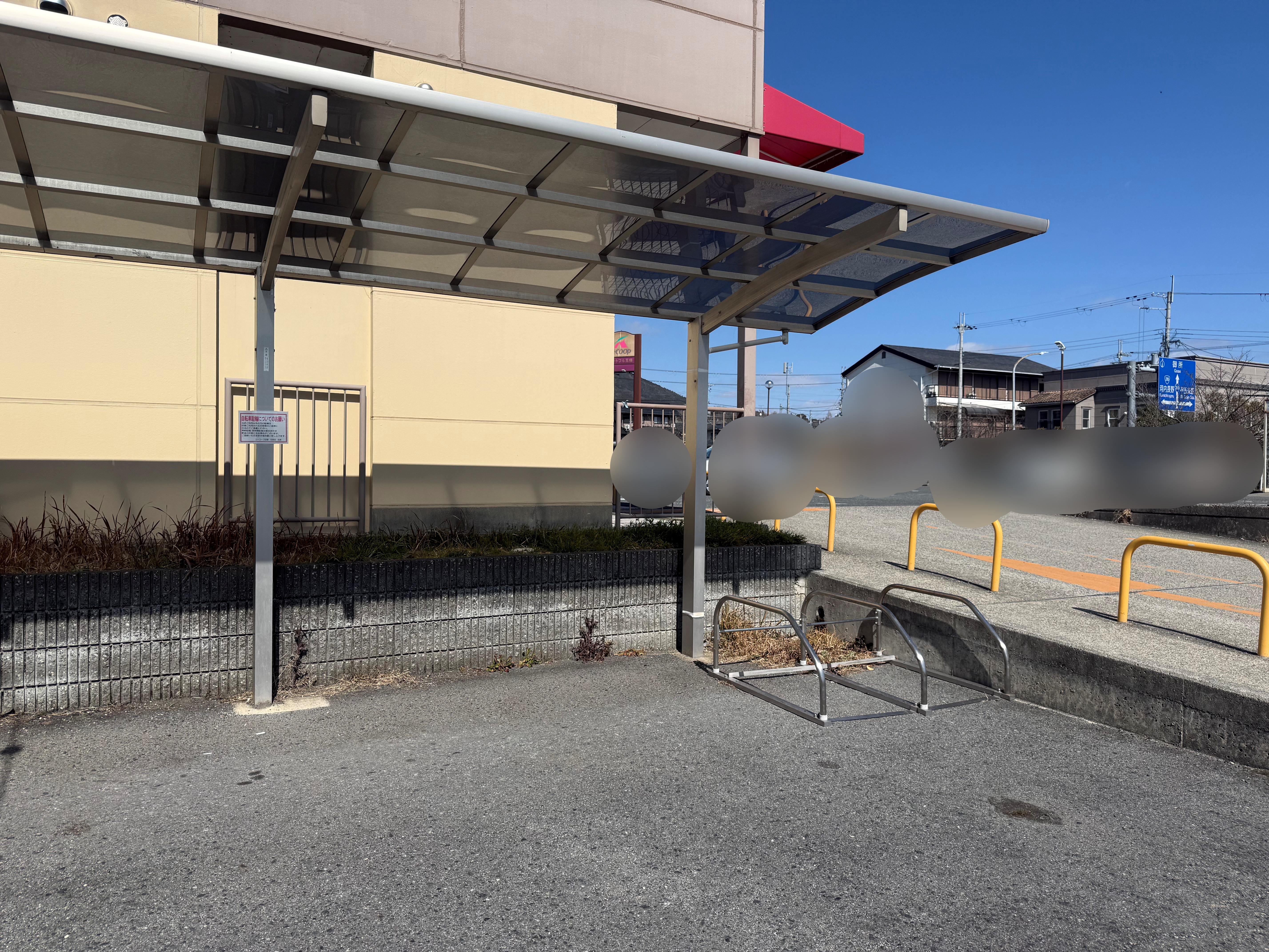 【Aコープハートフル五條店】食物販や販促イベントに最適な店頭スペース①