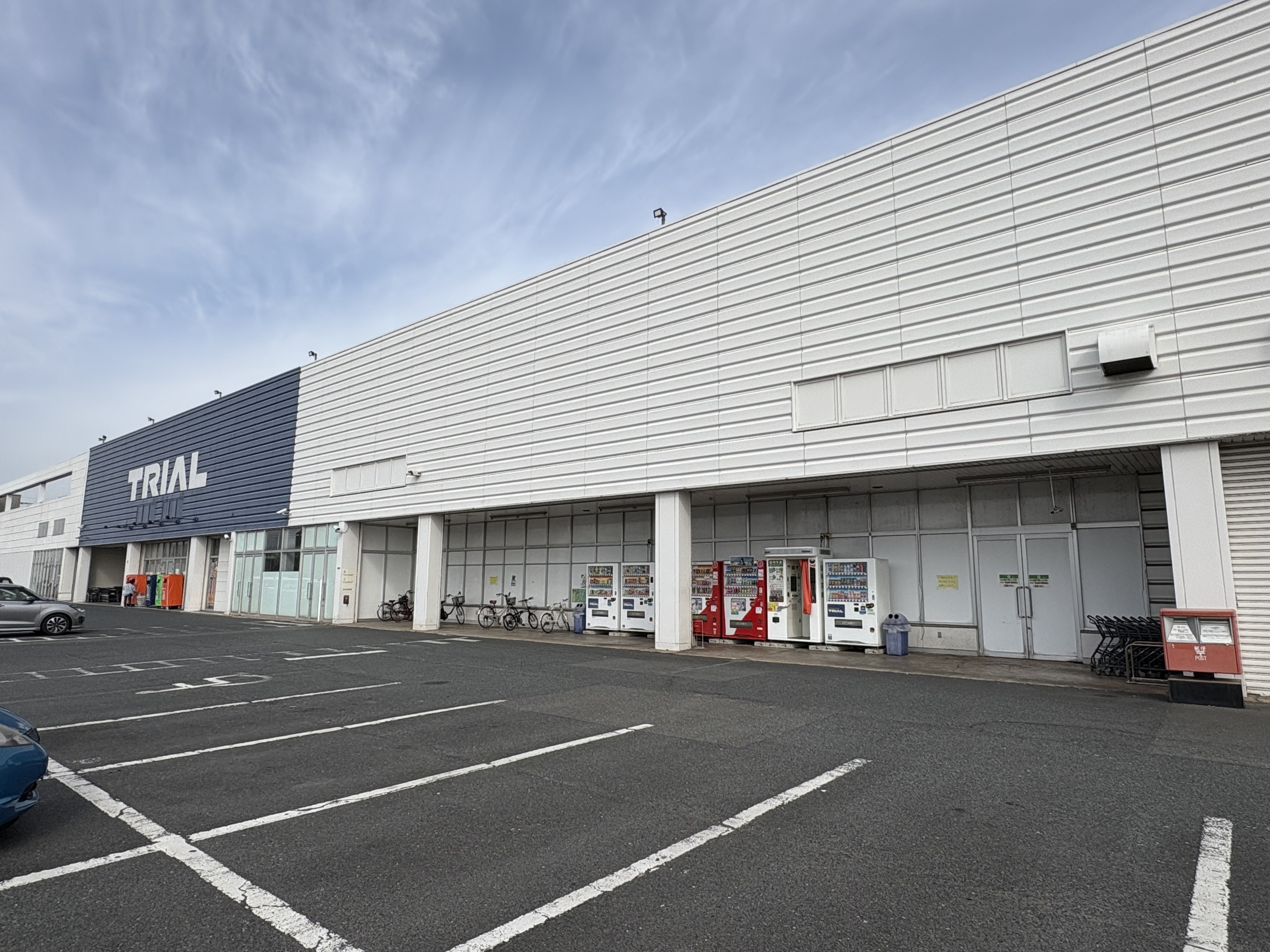 【スーパーセンタートライアル二島店】キッチンカー（調理営業）出店限定/屋外　Ⓐキッチンカースペース