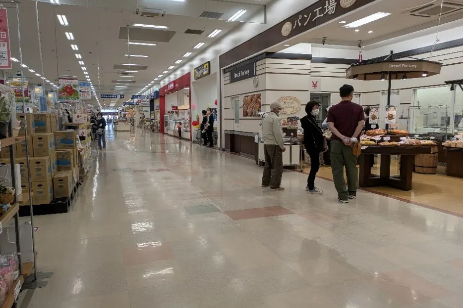 【イオンスーパーセンター南相馬】食品入口側催事スペース 販促プロモーションや物販に最適なスーパー店内催事イベントスペース