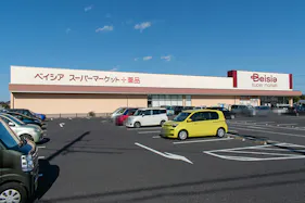 【ベイシア スーパーマーケット 石岡東光台店】各種プロモーションに最適な風除室催事イベントスペース