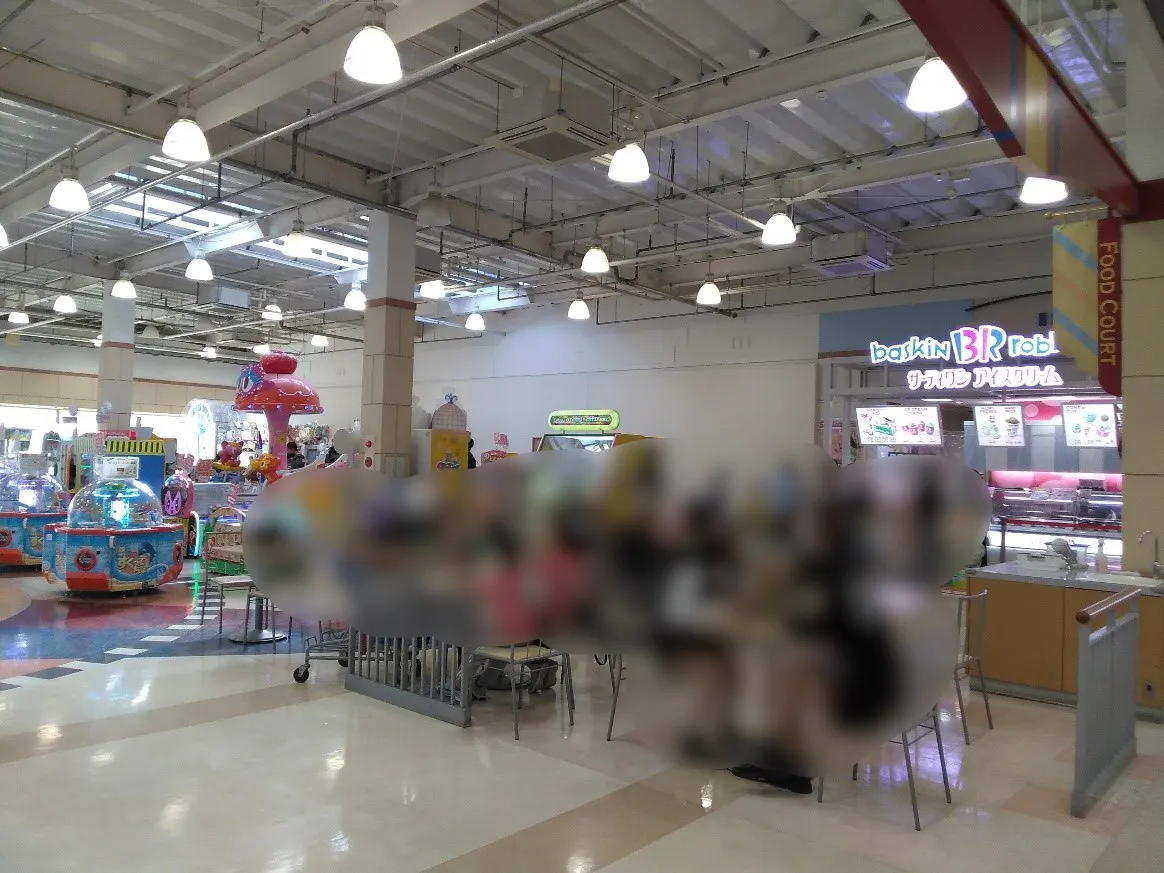 【イオンタウン真岡】販促プロモーションなどに利用できるフードコート区画のイベントスペース