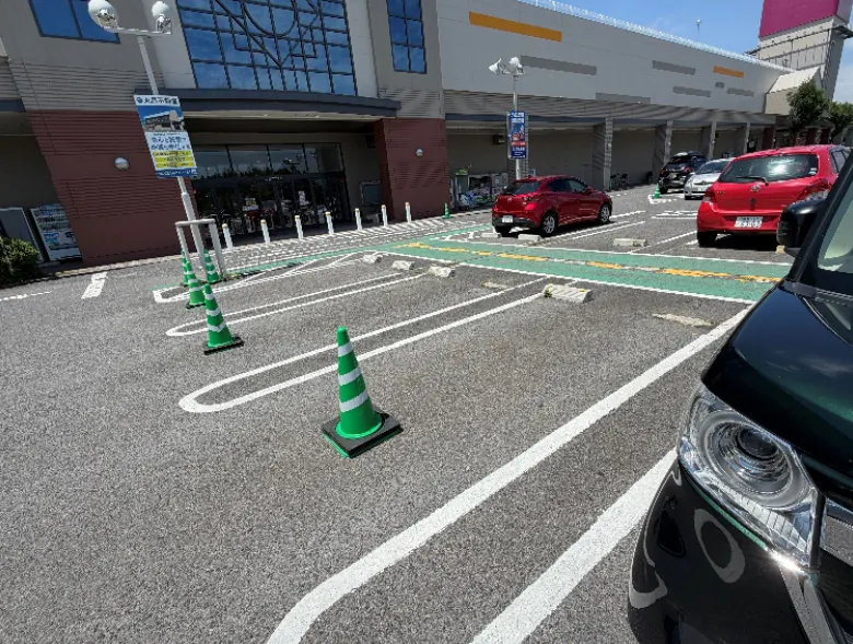 【イオン白河西郷店】キッチンカー① キッチンカーに最適なスーパー店内催事イベントスペース