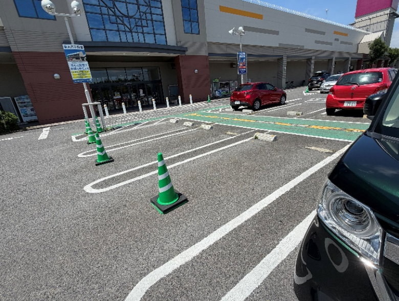 【イオン白河西郷店】キッチンカー① キッチンカーに最適なスーパー店内催事イベントスペース