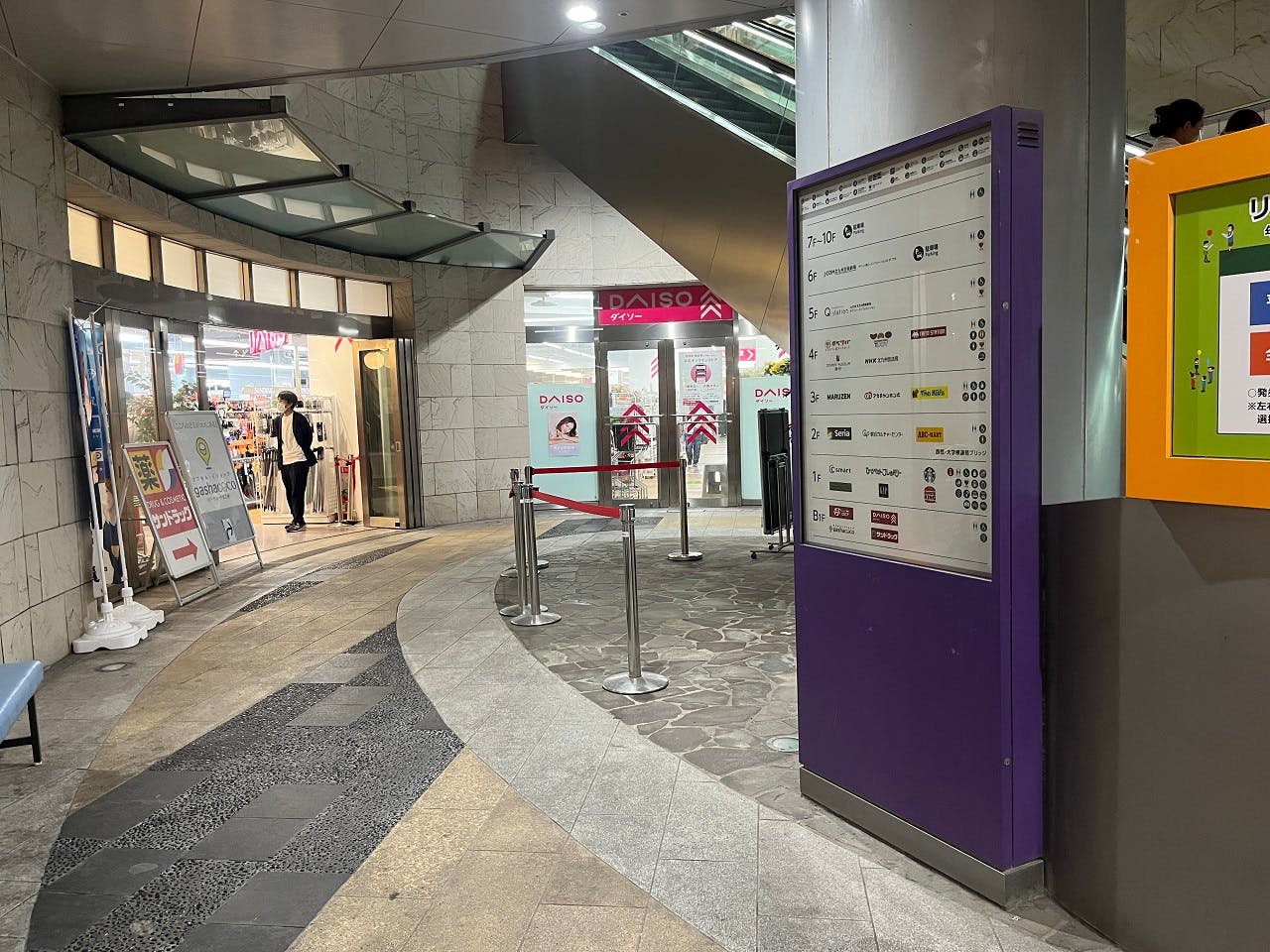 【リバーウォーク北九州】物販やプロモーションに利用可能な人気スーパー隣接の地下1階催事イベントスペース(SC-12-2)