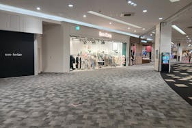 【イオンモール水戸内原】フォルムフォルマ前 (旧イオンスタイル前)