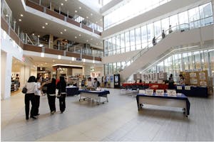 【イオンモール沖縄ライカム】2F ネイチャーコート