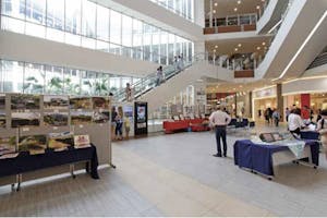 【イオンモール沖縄ライカム】2F ネイチャーコート