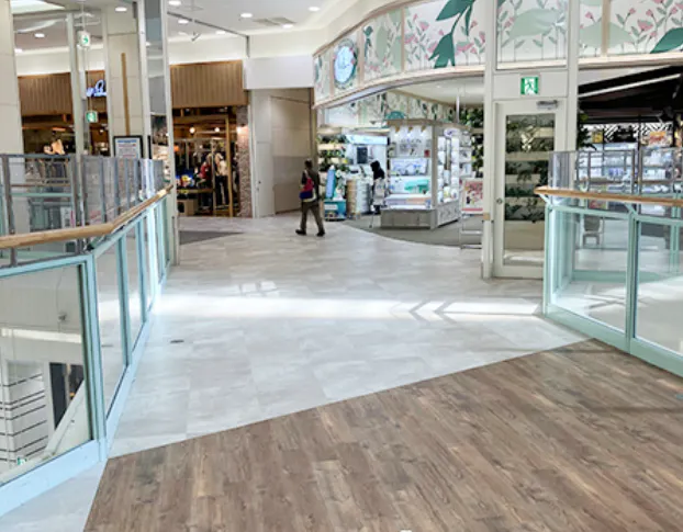 【イオンモール熱田*】2F　北渡デッキ