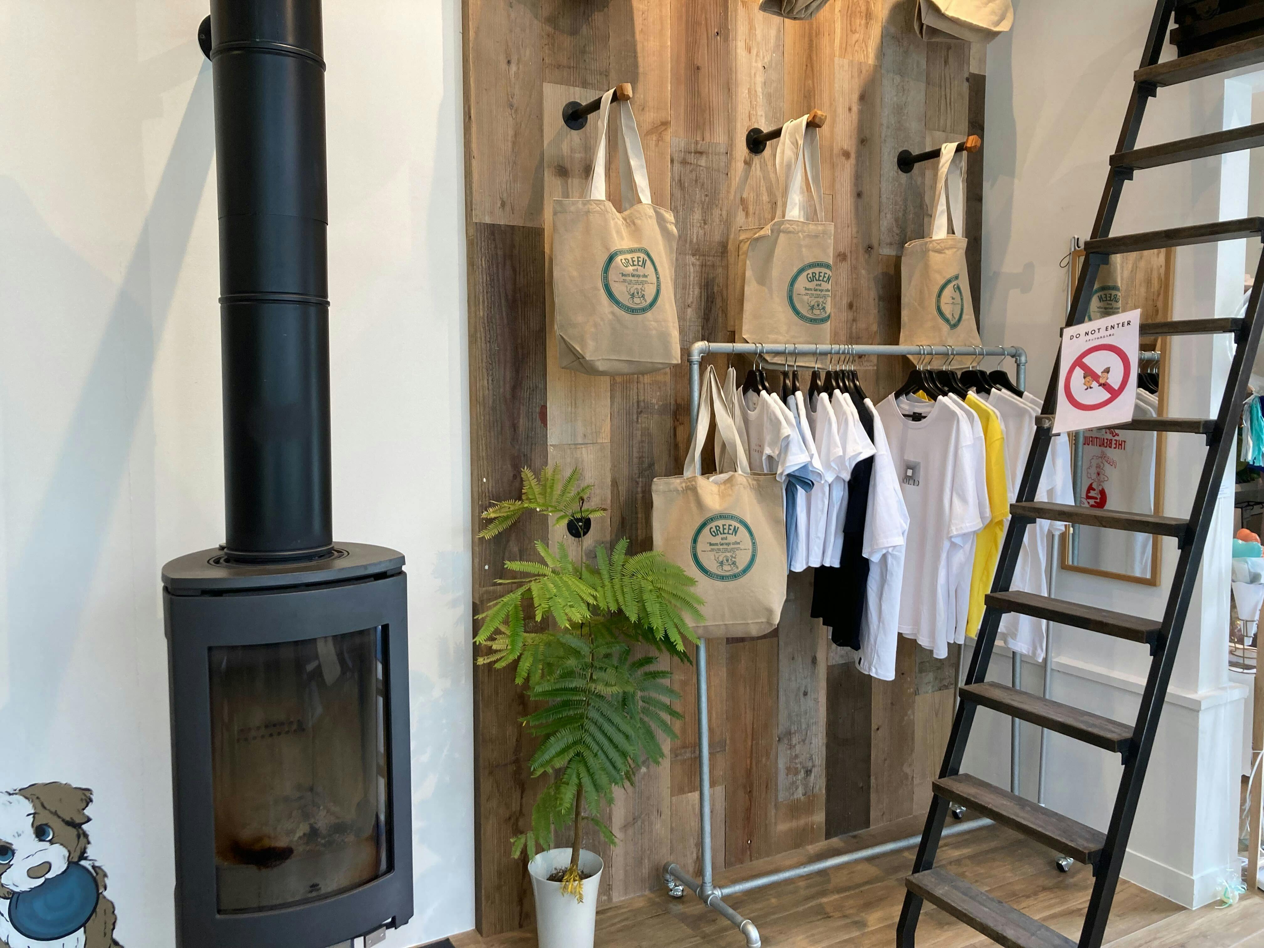 【渋谷駅8分】アパレルのポップアップストア、展示会に適した代官山、桜丘、鉢山に囲まれた高級住宅が立ち並ぶエリアに位置するカフェ内イベントスペース(部分貸し)