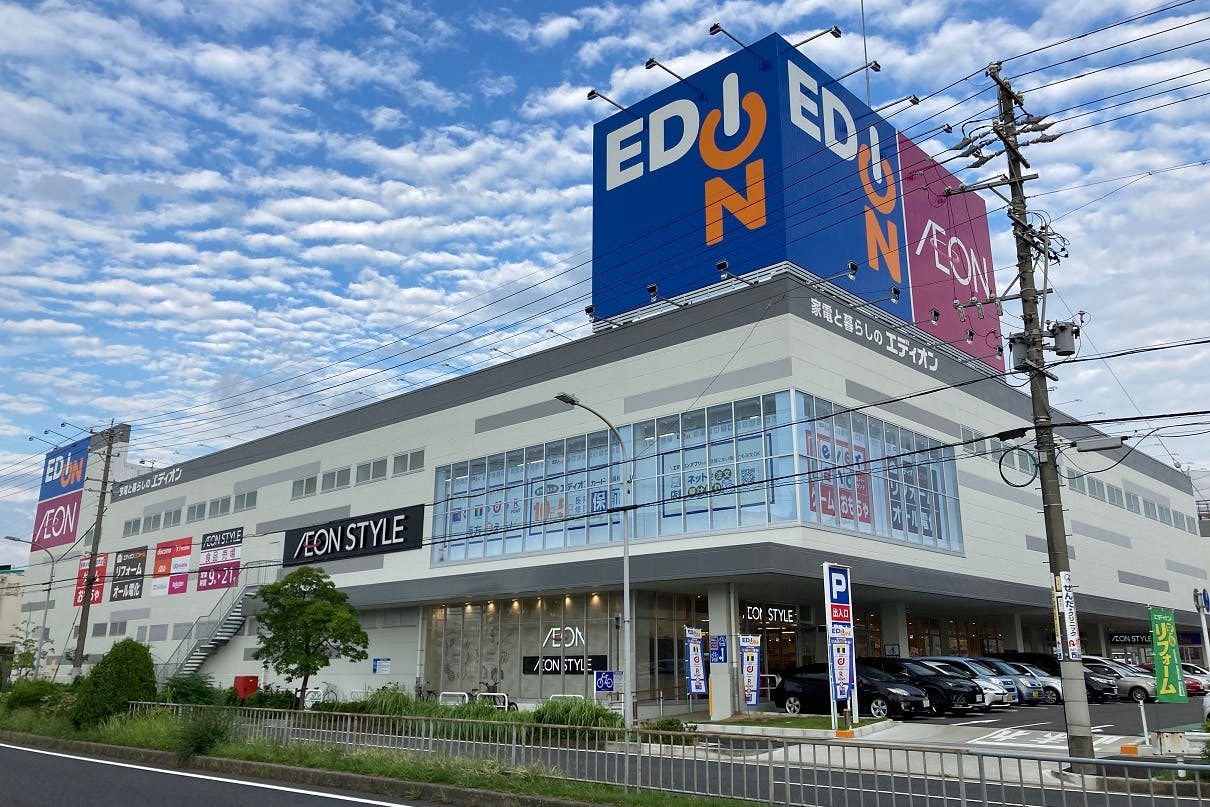 【エディオン高針原店】ポップアップやプロモーションに利用可能な西側出入口付近イベントスペース