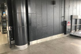 【メガセンタートライアル新宮店】【トライアル★キャンペーン実施中!】プロモーションや食物販に適した半屋外イベントスペース(※ウォーターサーバー不可)