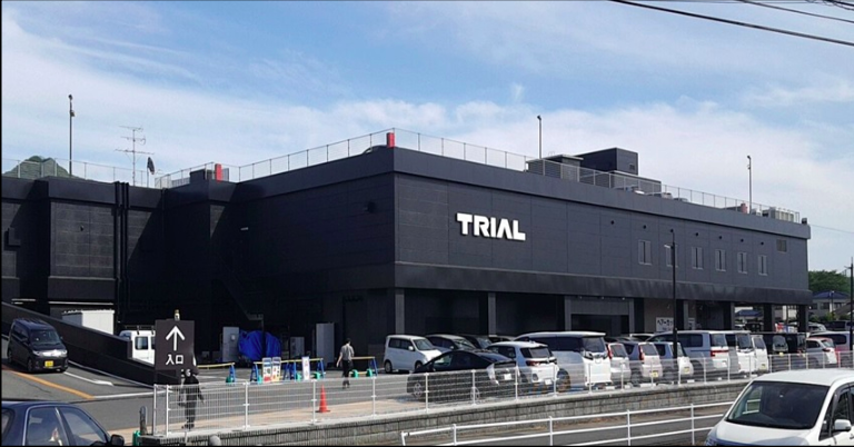 【メガセンタートライアル新宮店】【トライアル★キャンペーン実施中！】プロモーションや食物販に適した半屋外イベントスペース（※ウォーターサーバー不可）