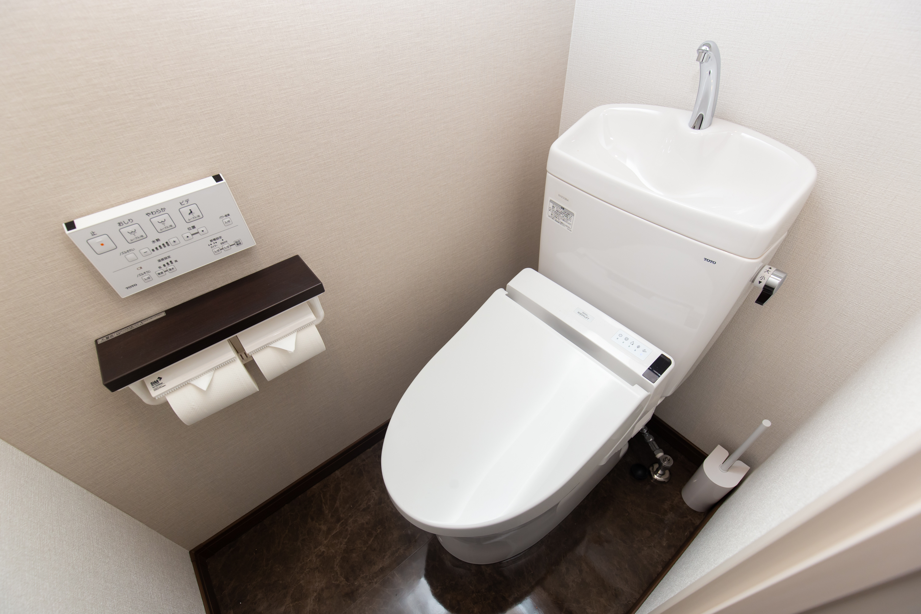 【六本木駅5分】撮影に最適なカウンターキッチン付きのイベントスペース