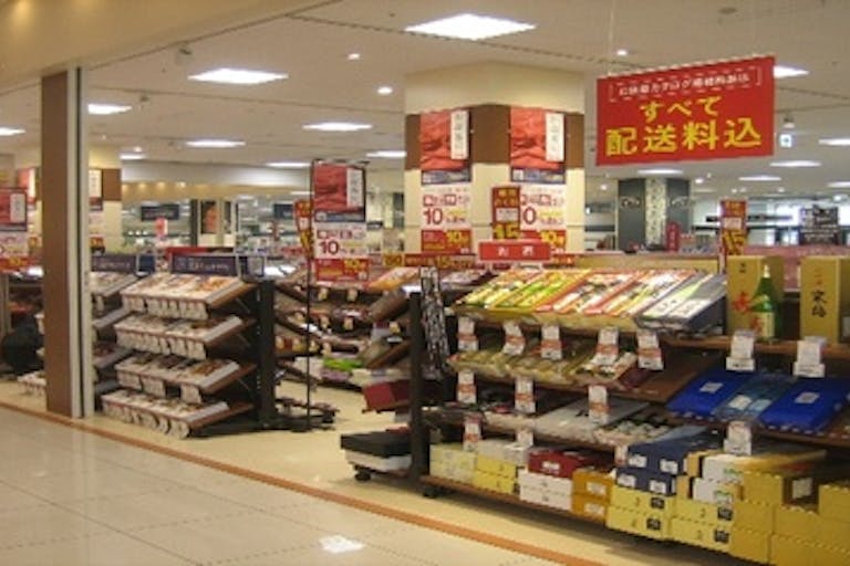 【イトーヨーカドー アリオ鷲宮店】プロモーション等に最適なショッピングモールのイベントスペース(1階 サービスカウンター前催事場)の画像1