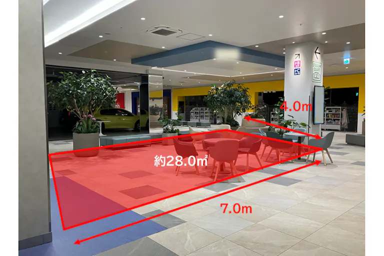 【ららぽーと安城】1階 南エスカレーター前の画像2