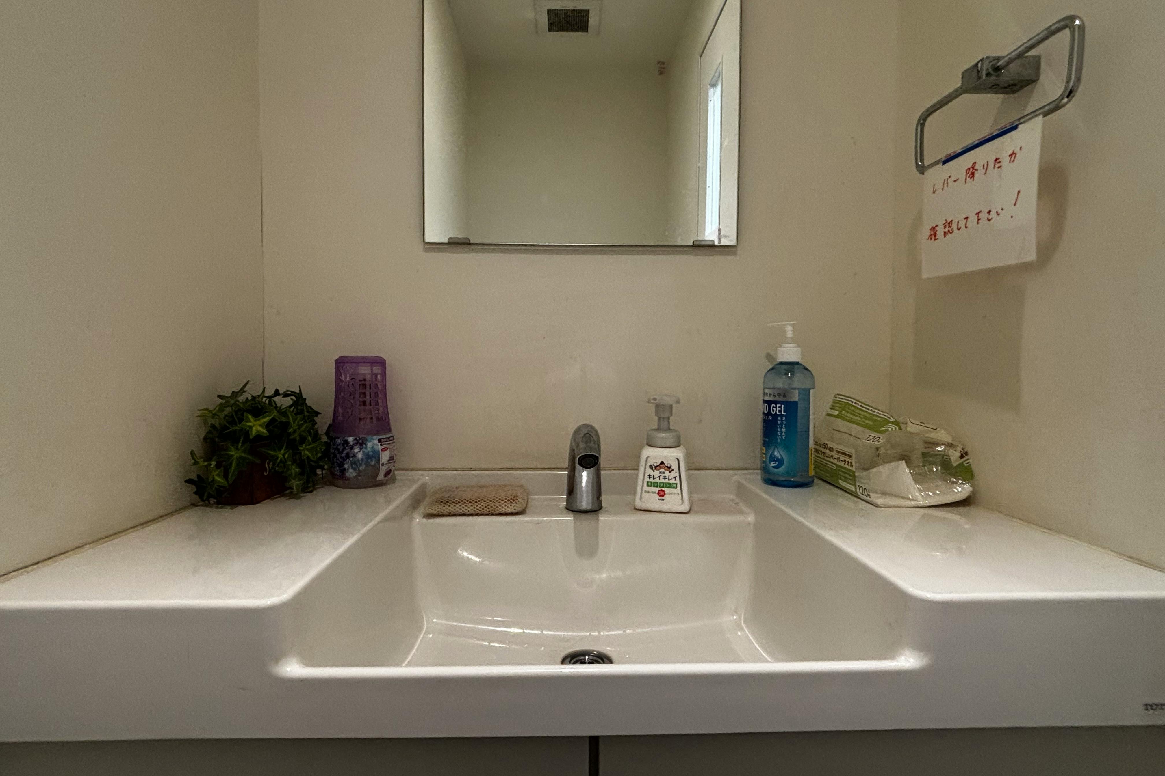 【大阪 天神橋筋商店街ど真ん中、圧倒的な集客力!】PRイベント・ポップアップストアに最適なちょうどいい広さ!天神橋筋商店街で随一の通行量を誇る5丁目イベントスペース