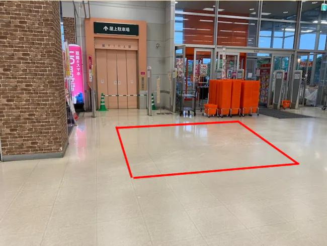 【イオンタウン天理】ポップアップストアやプロモーションイベントに適した視認性の高いイベントスペース(ハニーズ前)