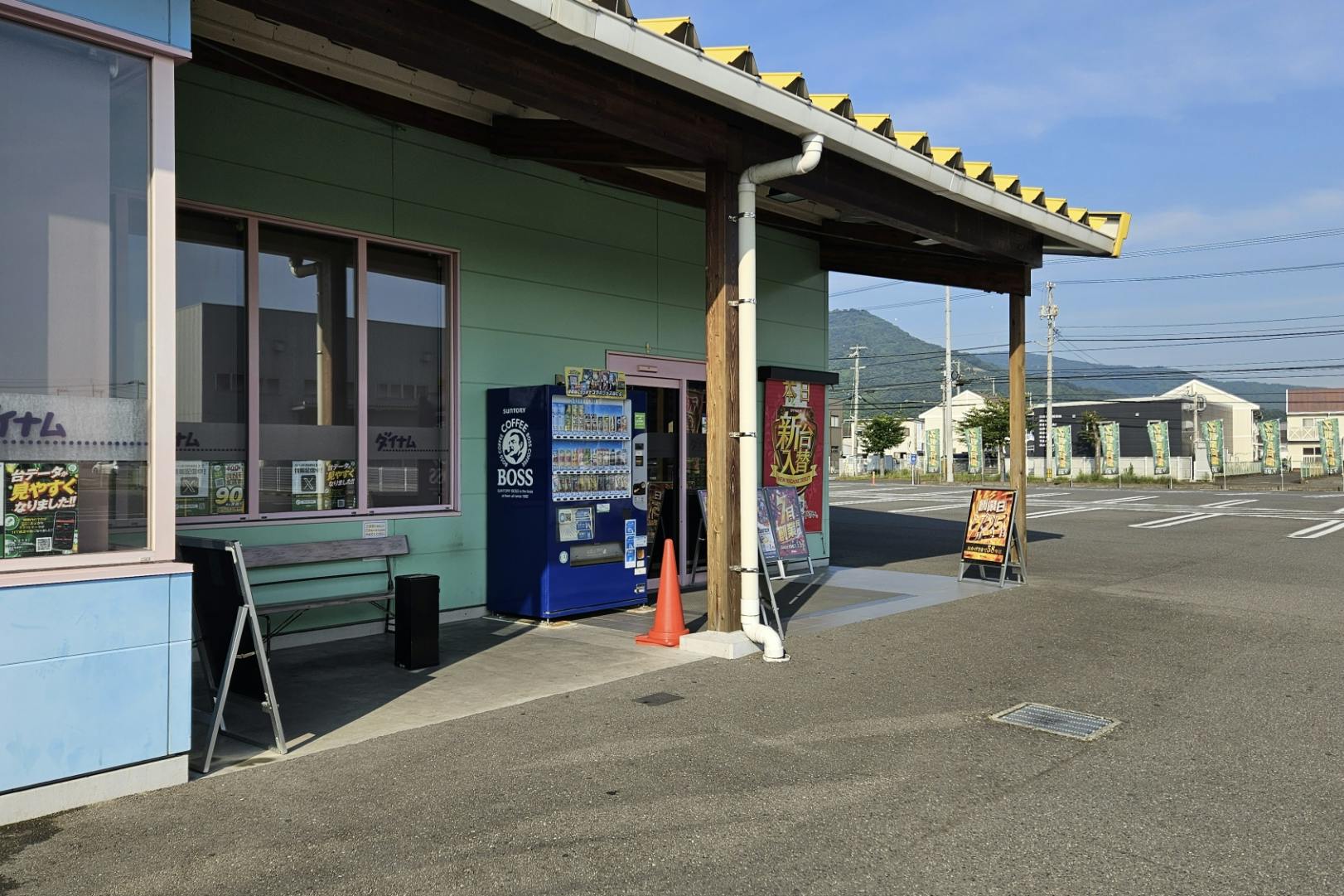 【ダイナム香川高松郷東店ゆったり館】キッチンカーやプロモーションに最適なアミューズメント施設のイベントスペース