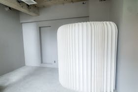 【表参道駅2分/期間限定価格】キッチン・ビアバー併設/路面ガラス張り/ポップアップ、コスメ、パーティー、展示会に最適