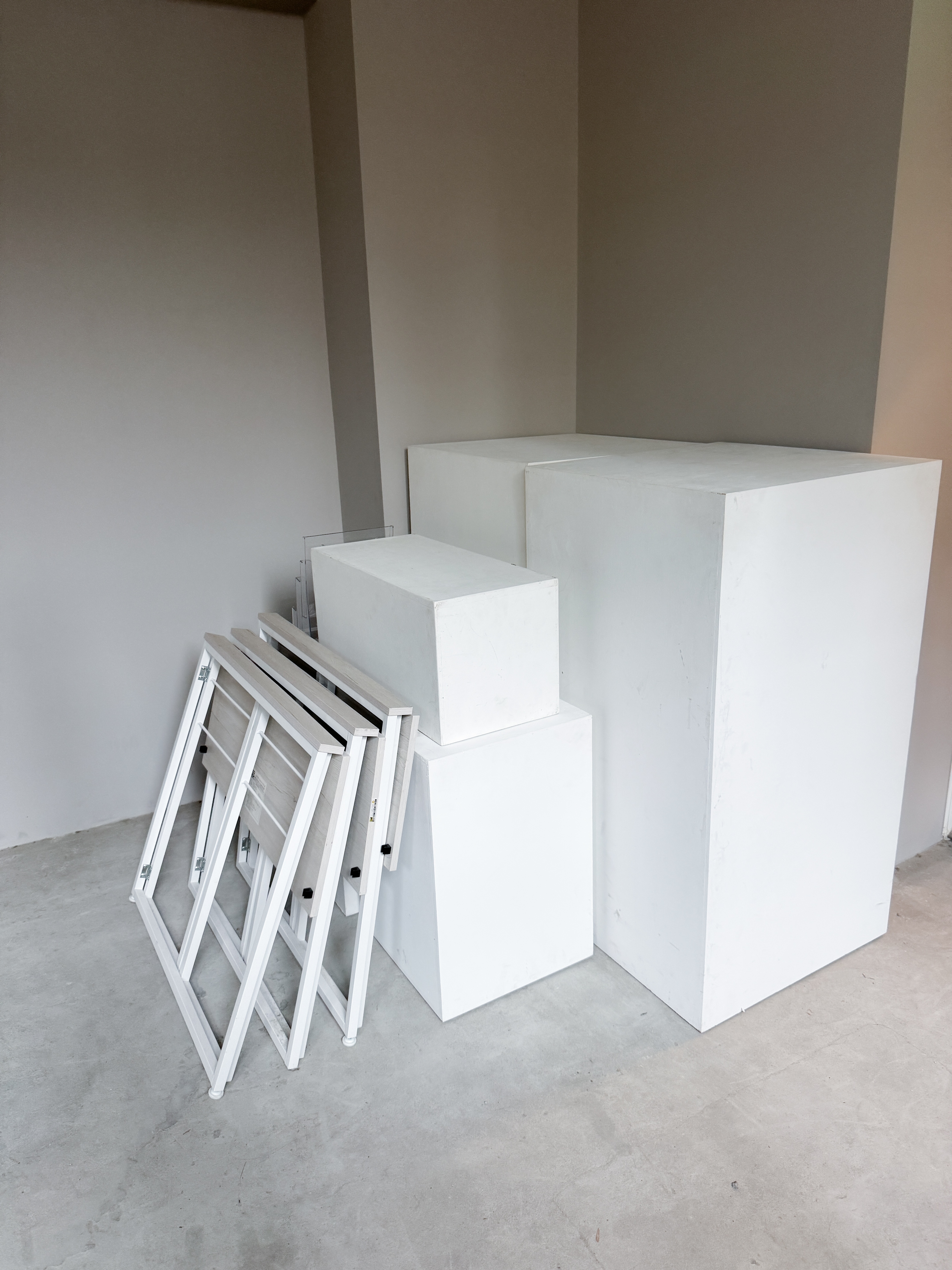 【表参道駅2分/期間限定価格】キッチン・ビアバー併設/路面ガラス張り/ポップアップ、コスメ、パーティー、展示会に最適