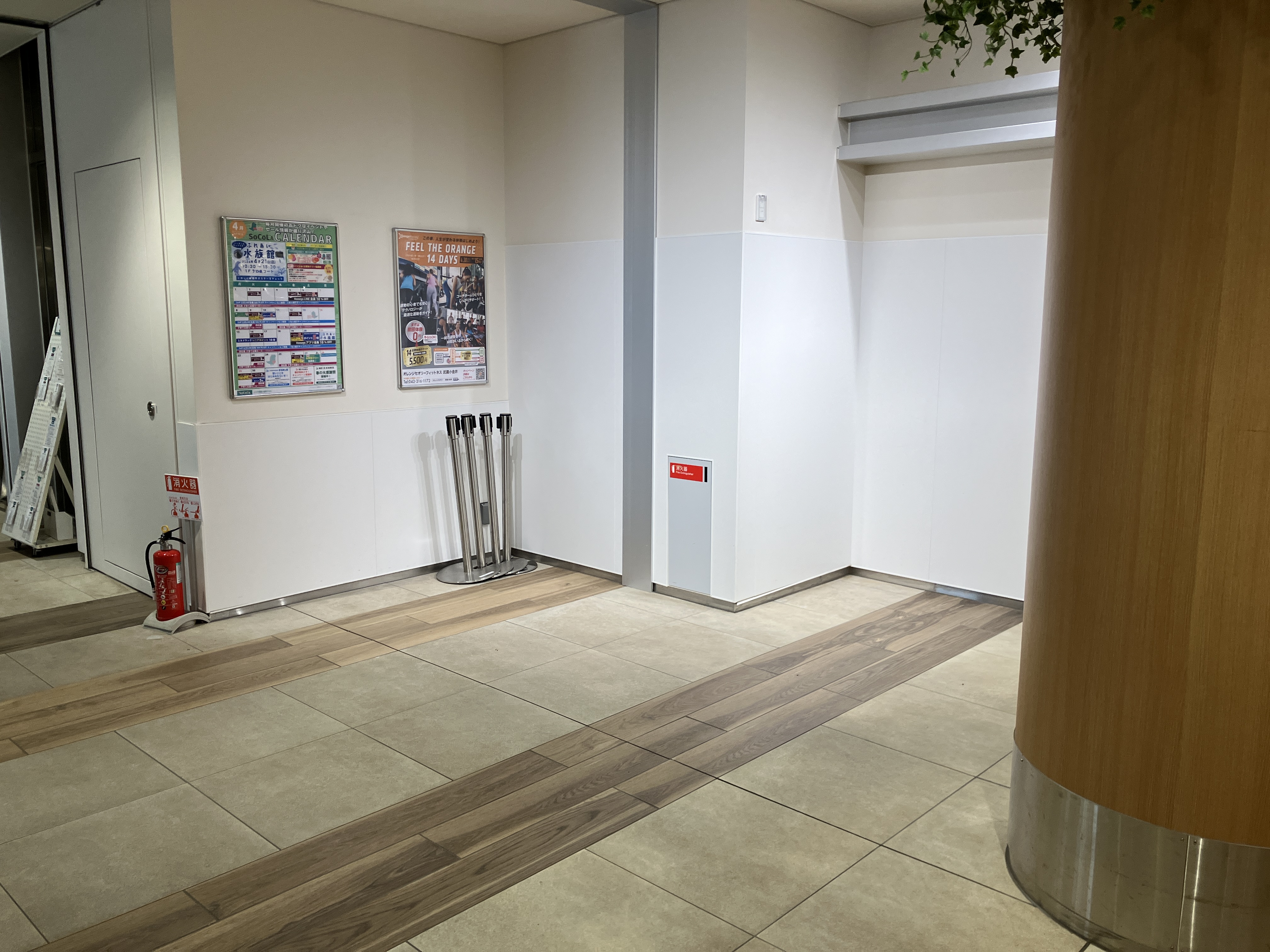 【SOCOLA武蔵小金井クロス】1階正面入り口横 物販、食物販のポップアップストアやプロモーションイベントに最適な催事イベントスペース