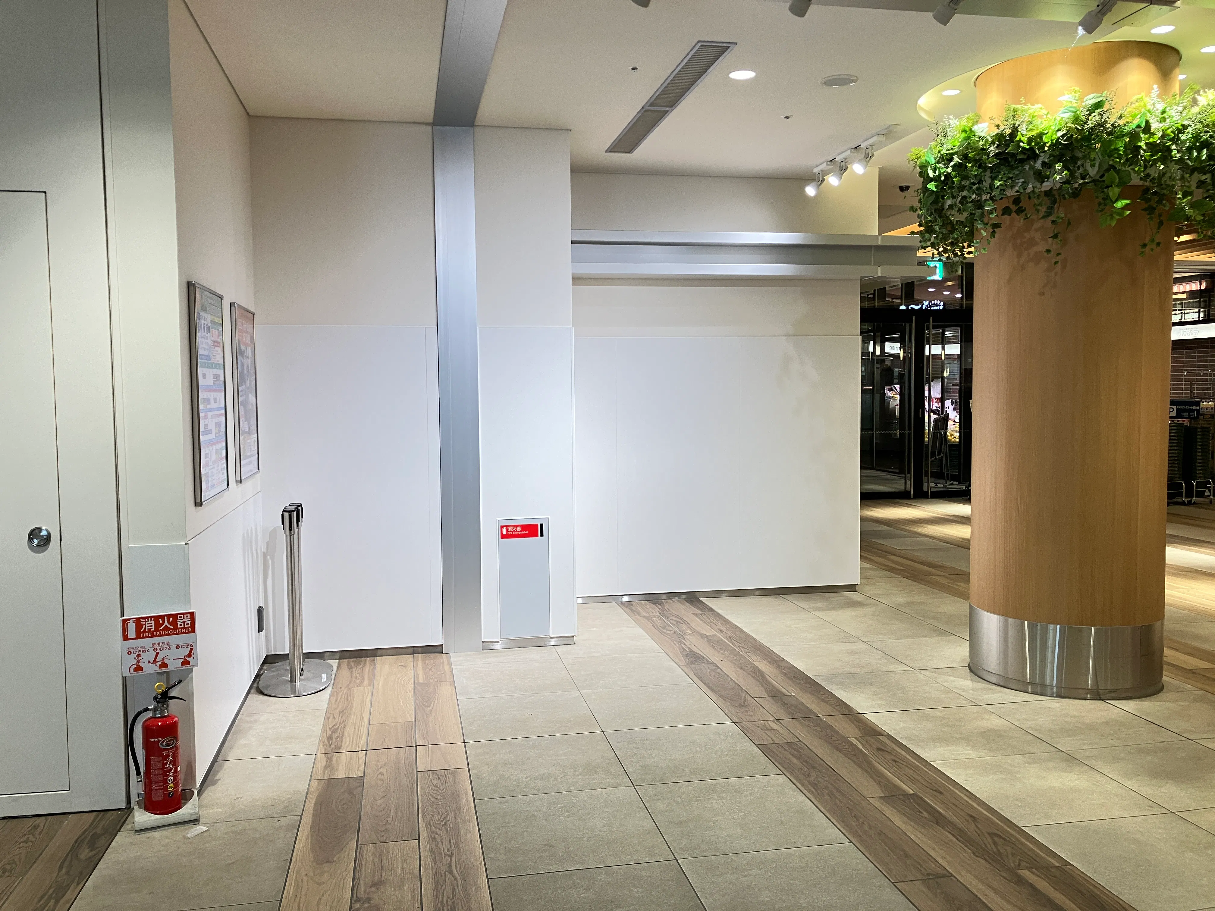 【SOCOLA武蔵小金井クロス】1階正面入り口横 物販、食物販のポップアップストアやプロモーションイベントに最適な催事イベントスペース