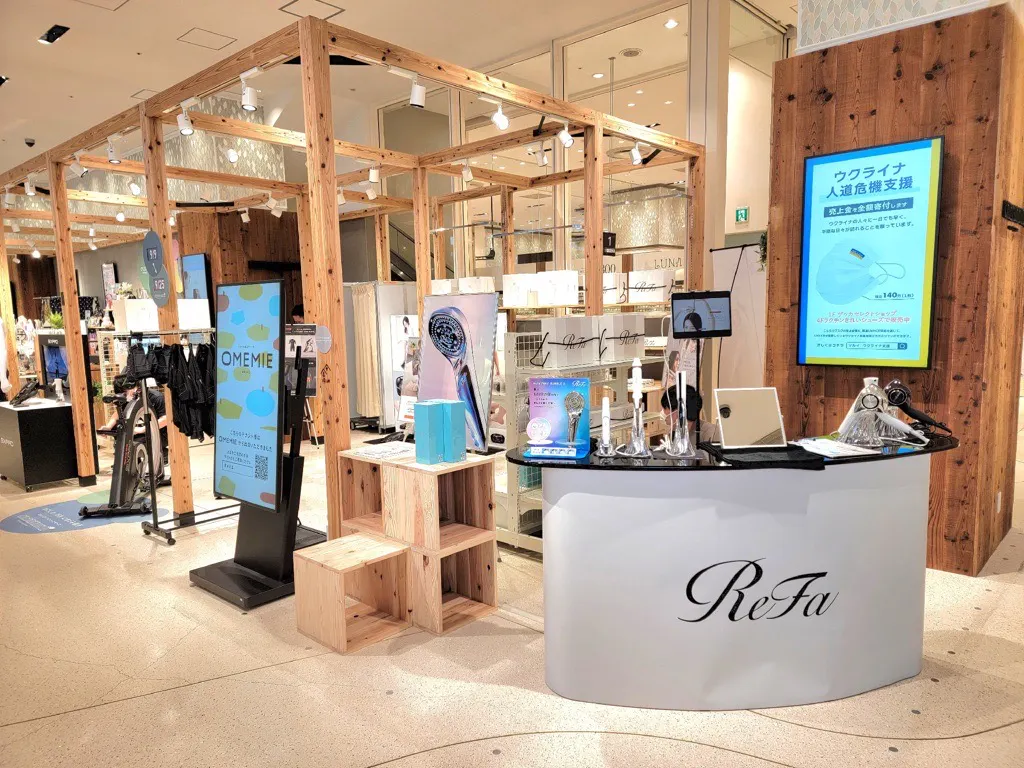 【神戸マルイ】1階カレンダリウムD07【物販・PR】エスカレーター横の好立地。専用什器やデジタルサイネージを完備。物販、体験ワークショップ、プロモーションなどに最適なスペースです。※最低利用日数7日間