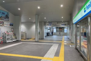 【京成津田沼駅】食物販やポップアップストアに最適な人の流動が多い改札内コンコース
