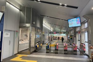 【京成津田沼駅】食物販やポップアップストアに最適な人の流動が多い改札内コンコース