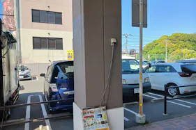 【レガネット東郷】パン屋側(宝くじ側)入口前 販促プロモーションや物販に最適なスーパー屋外催事イベントスペース