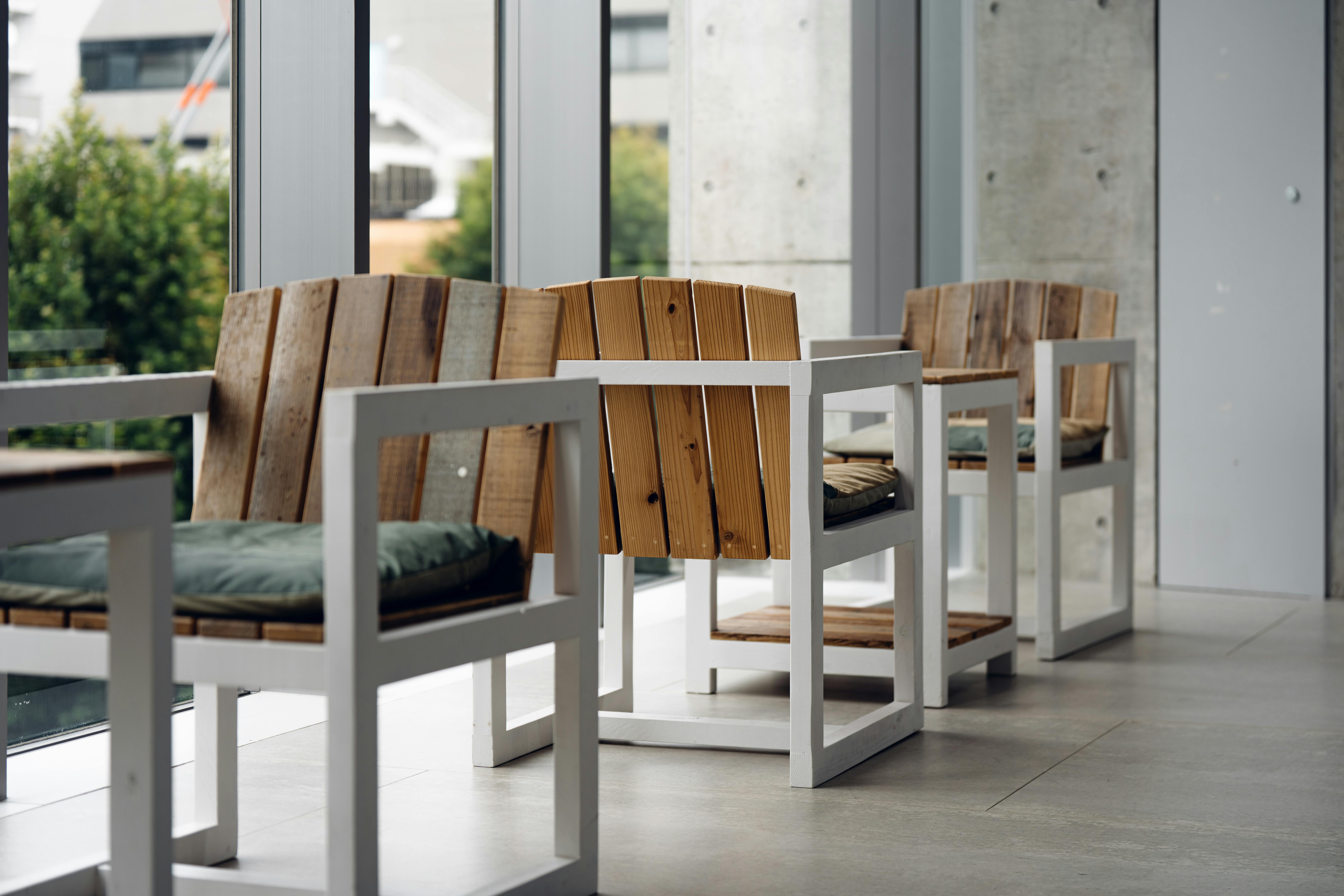 【外苑前駅5分】ポップアップや展示会に適した白を基調とした外苑西通り沿いのスペース