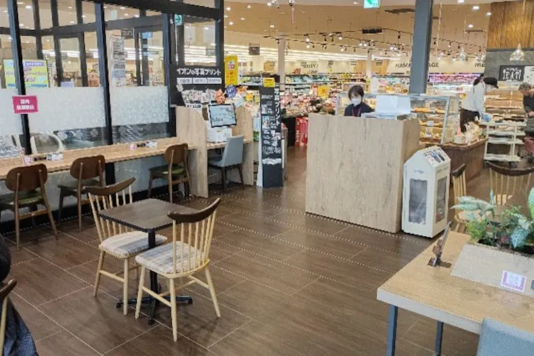 【イオンスーパーセンター紫波古館店】紫波カフェ 販促プロモーションや物販に最適なスーパー店内催事イベントスペースの画像2