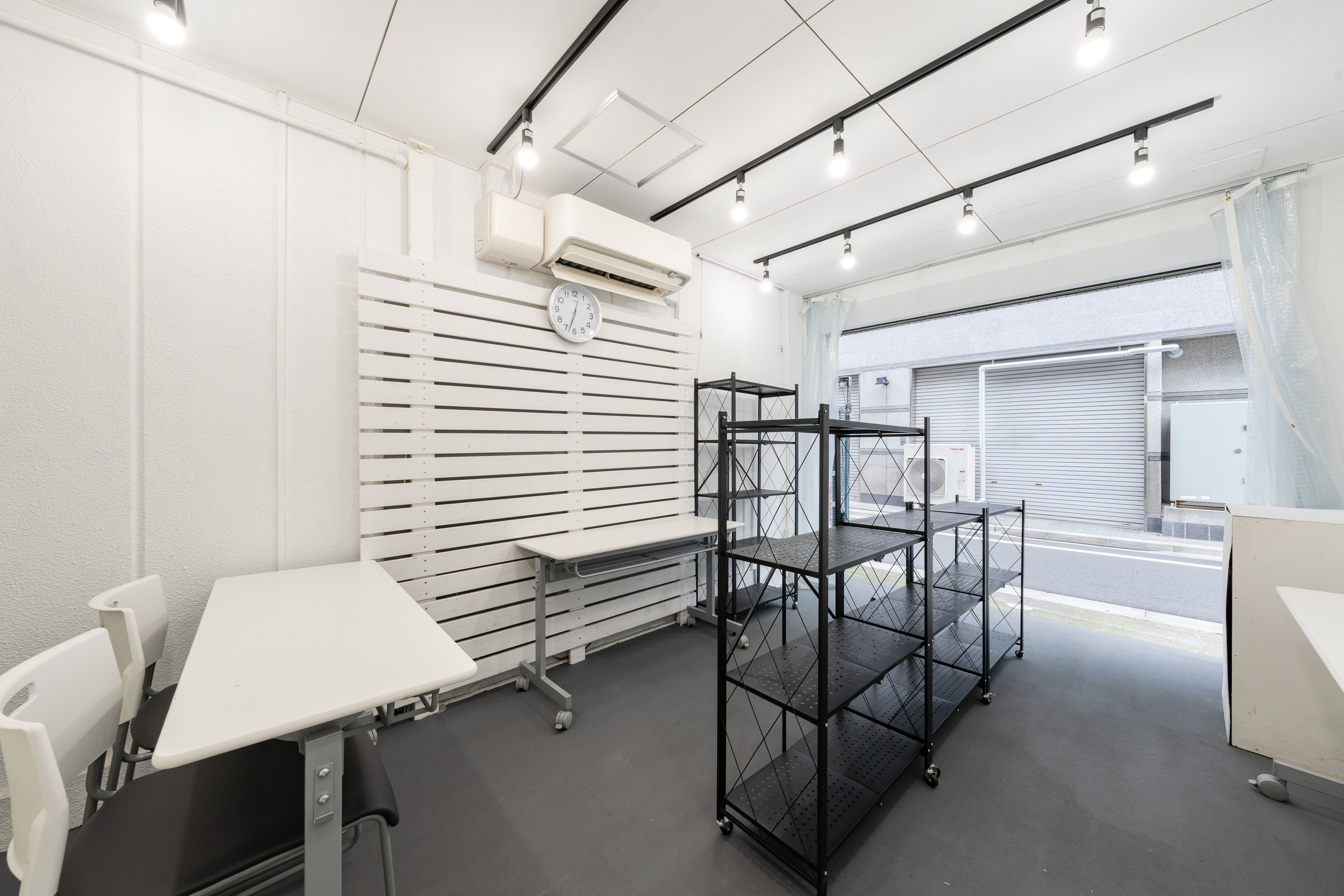 【都営新宿線大島駅3分】エアコン有りで夏も冬も快適、サンロード中の橋商店街入口すぐの好立地、ポップアップストアや販売促進イベントに最適な特典付きイベントスペースの画像17