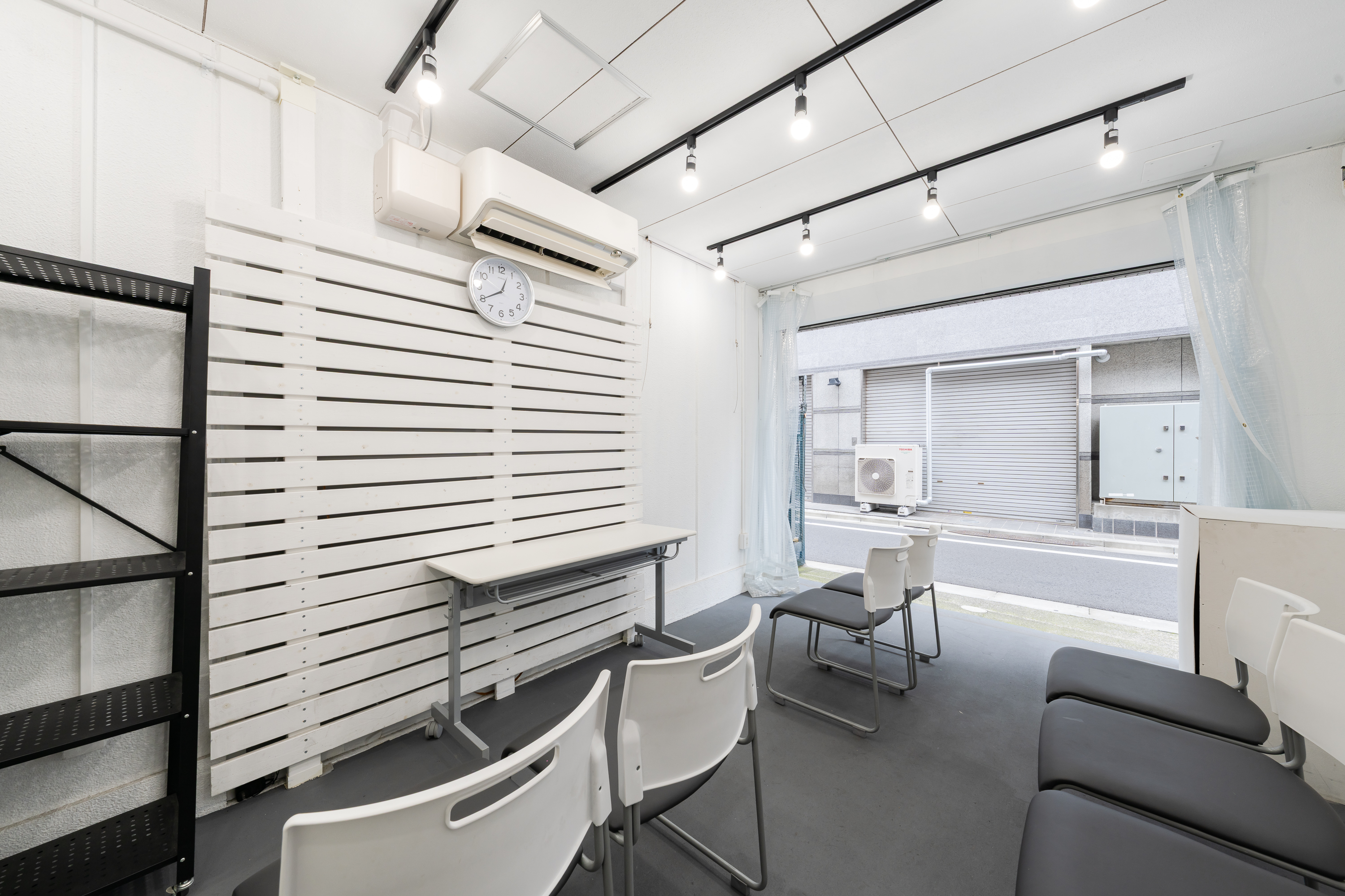 【都営新宿線大島駅3分】エアコン有りで夏も冬も快適、サンロード中の橋商店街入口すぐの好立地、ポップアップストアや販売促進イベントに最適な特典付きイベントスペースの画像21