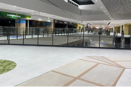 【イオンモール土岐】2F キッズリパブリック前