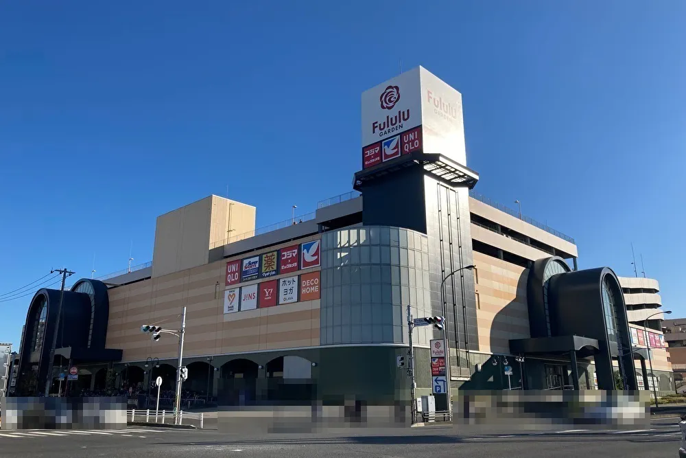 【フルルガーデン八千代】プロモーションに最適な地域密着型ショッピングモール2階エスカレーター横にあるイベントスペース