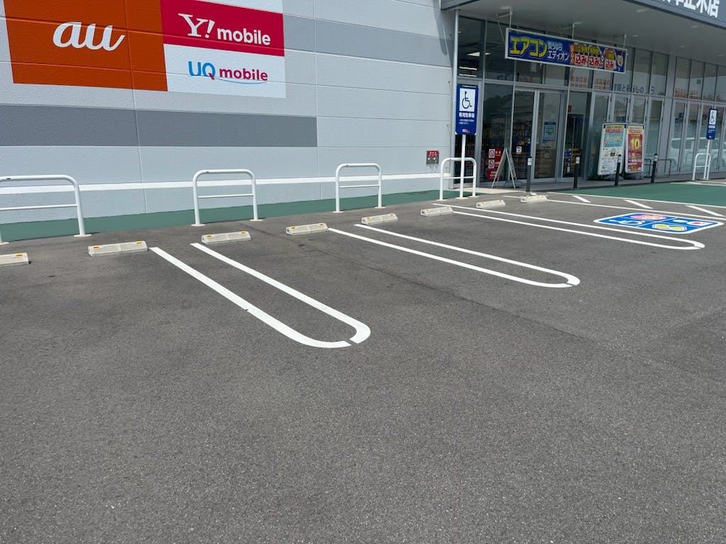 【エディオン岐阜正木店】ポップアップ・プロモーション・キッチンカーの出店に適した入口前スペース