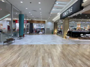 【イオンモール広島府中】2階 ムーンギャラリー