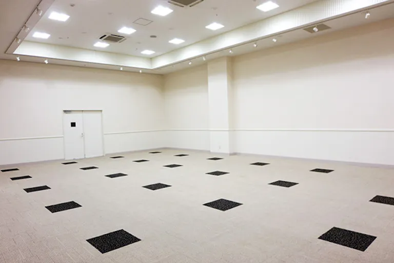 【イオンモール浜松志都呂】2階イオンホールBの画像1