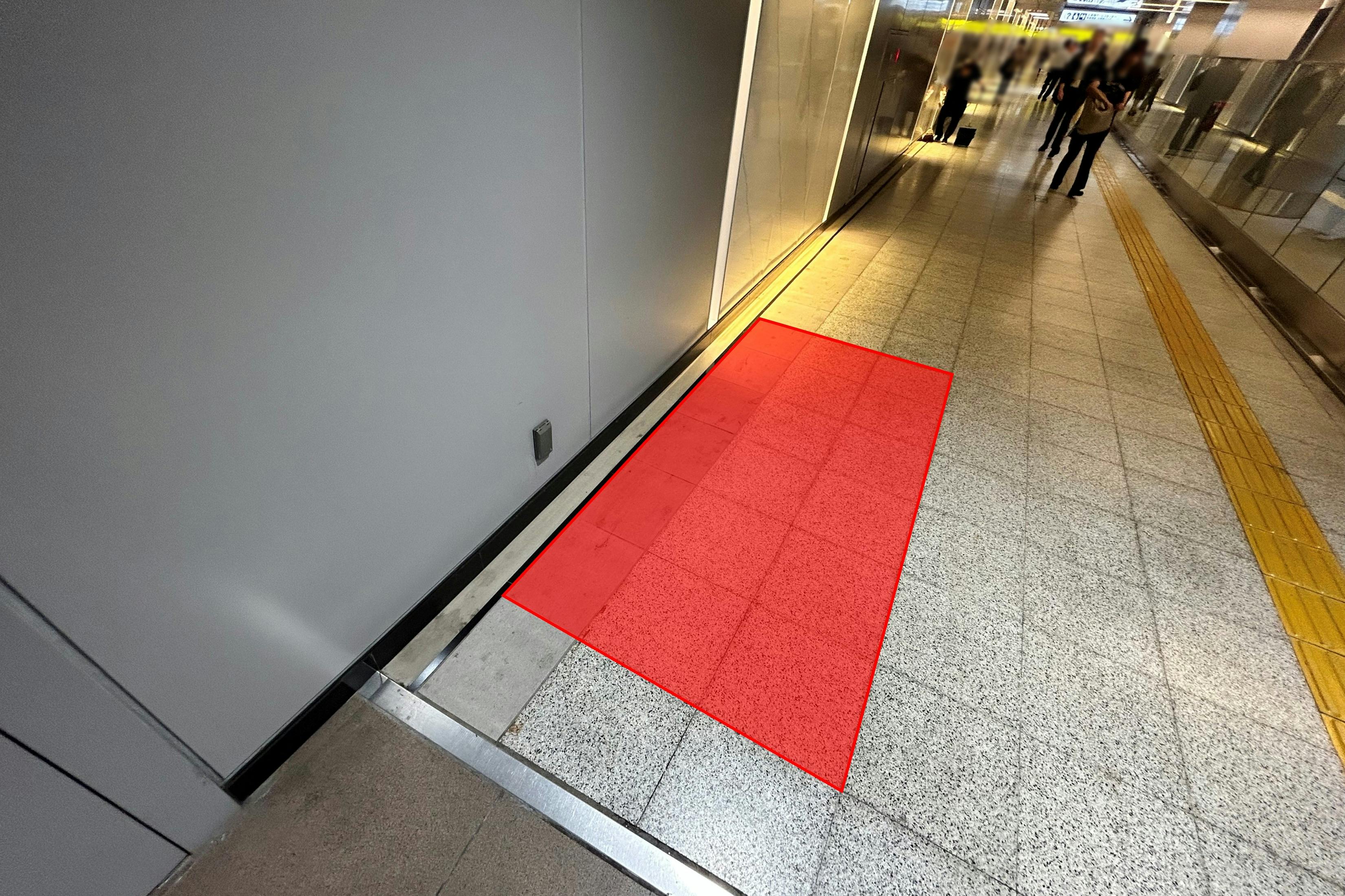 【横浜市営地下鉄ブルーライン上大岡駅】各種プロモーションや物販、食物販のポップアップストアに最適な京急方面改札付近