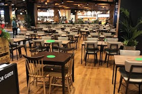 【イオンモール神戸南】モール内広告 フードコート