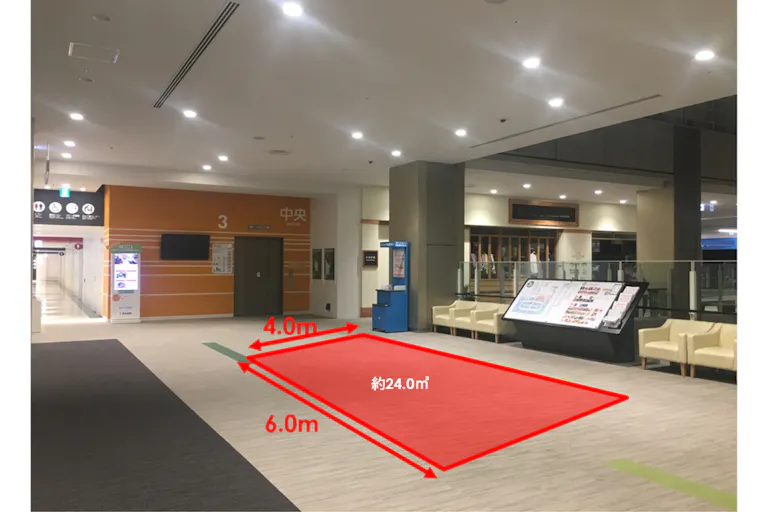 【ららぽーと立川立飛】3階 中央エスカレーター前の画像2