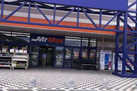 【ミスターマックス 宇部店】ミスターマックス店頭 販促プロモーションや物販用途に最適な総合ディスカウントストアの催事イベントスペース