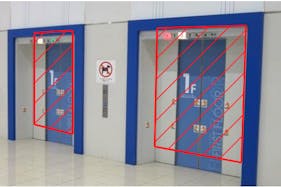 【イオンモールむさし村山】モール内広告 エレベーター扉