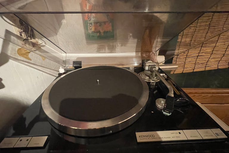 レコードプレイヤー