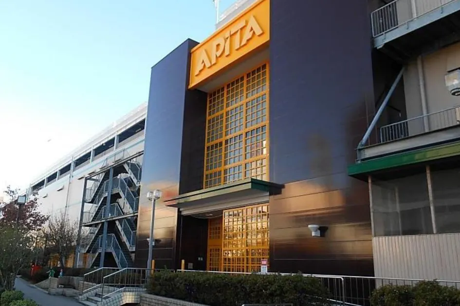 【アピタ刈谷店】販促プロモーションや食物販に最適な1F東側出入口のイベントスペース