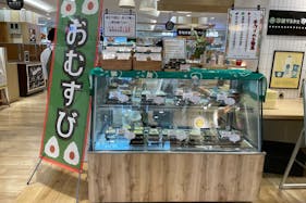 【草加マルイ】1階パブリックスペース【食物販・物販】イートインコーナーの近くの使いやすいコンパクトスペース