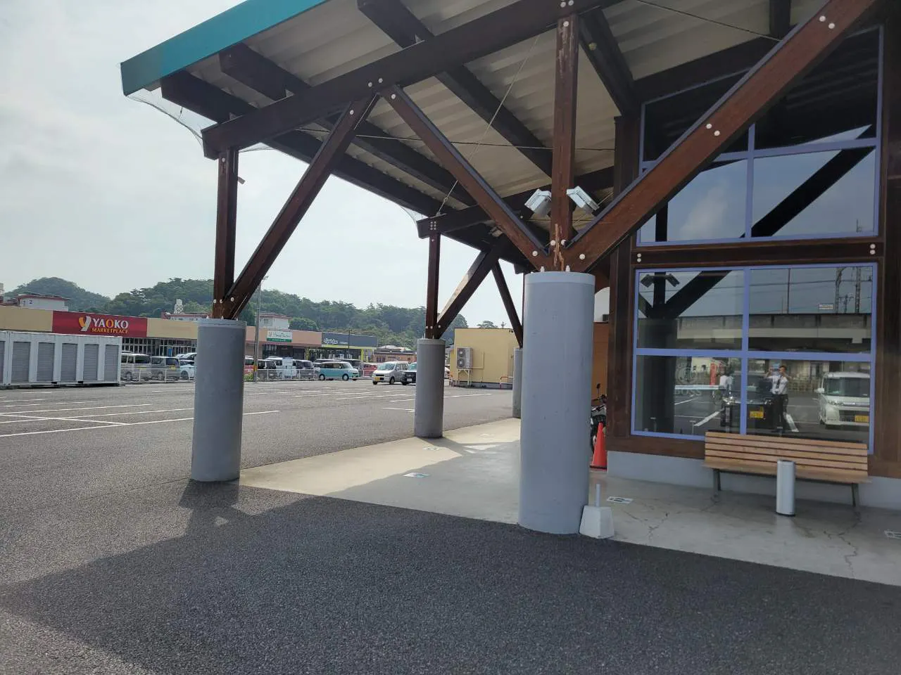 【ダイナム足利店】キッチンカーや各種プロモーションイベントに最適なアミューズメント施設のイベントスペース