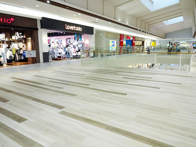 【イオンモール草津】3F レピピアルマリオ前