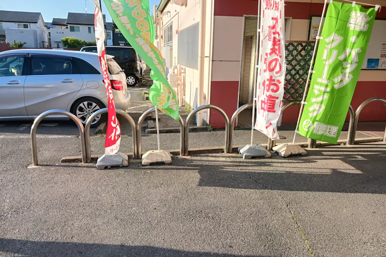 【西鉄ストア七隈店】駐車場側出入口 販促プロモーションやキッチンカー出店に最適なスーパー屋外催事イベントスペースの画像1